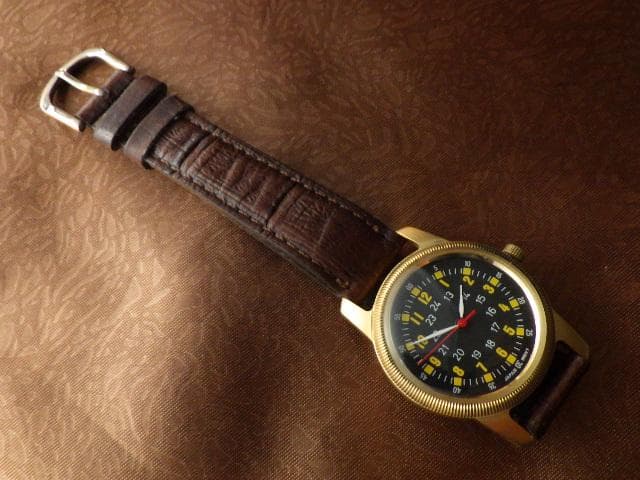 1980年代 アメリカ軍Type A-D 黒文字盤 ヴィンテージミリタリー腕時計