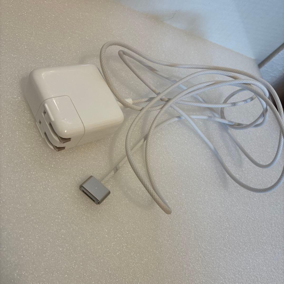 【こなんさん専用】MacBook Air 2022 M2 16GB/256GB