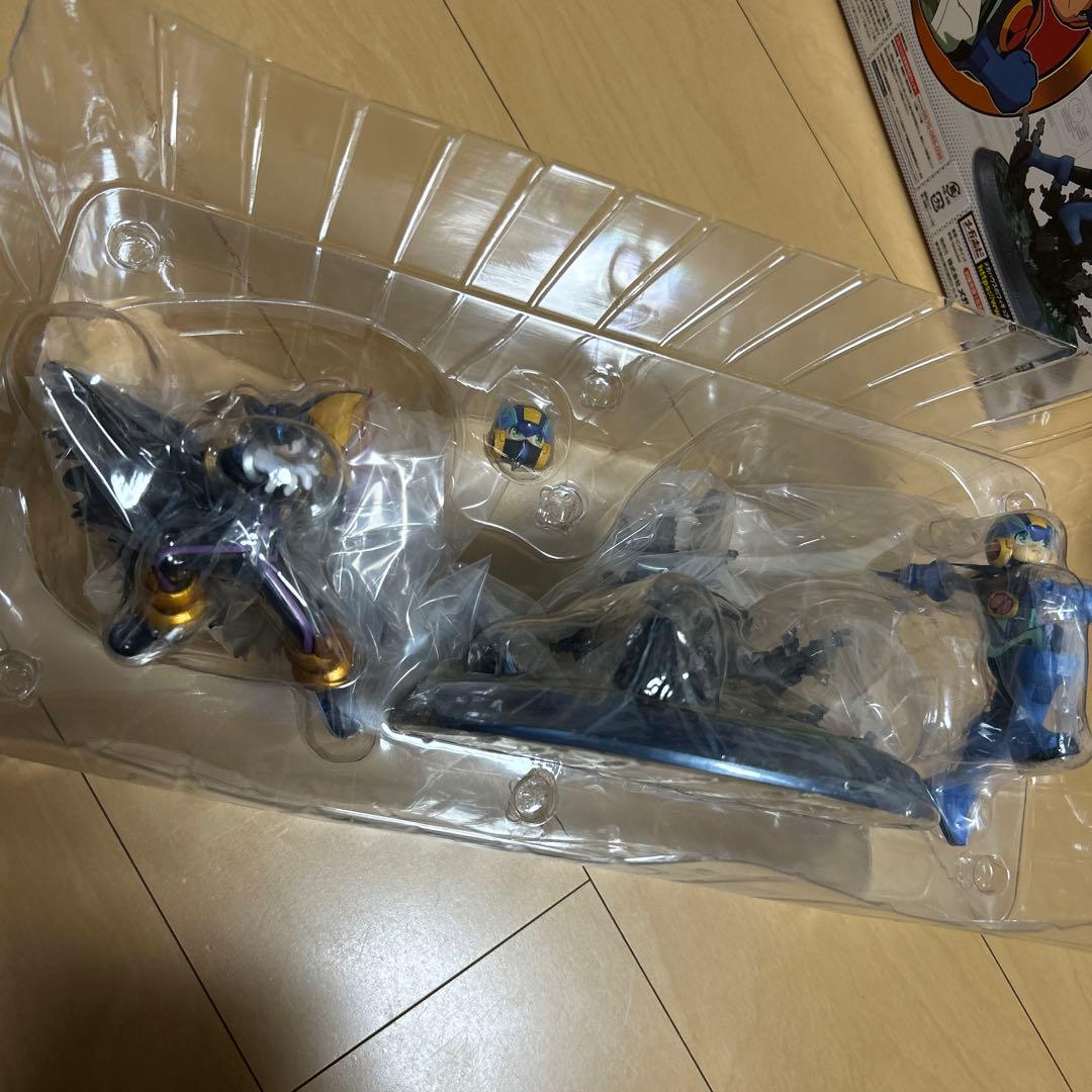 【即購入ok!!】ロックマンエグゼ ロックマンvsフォルテ フィギュア