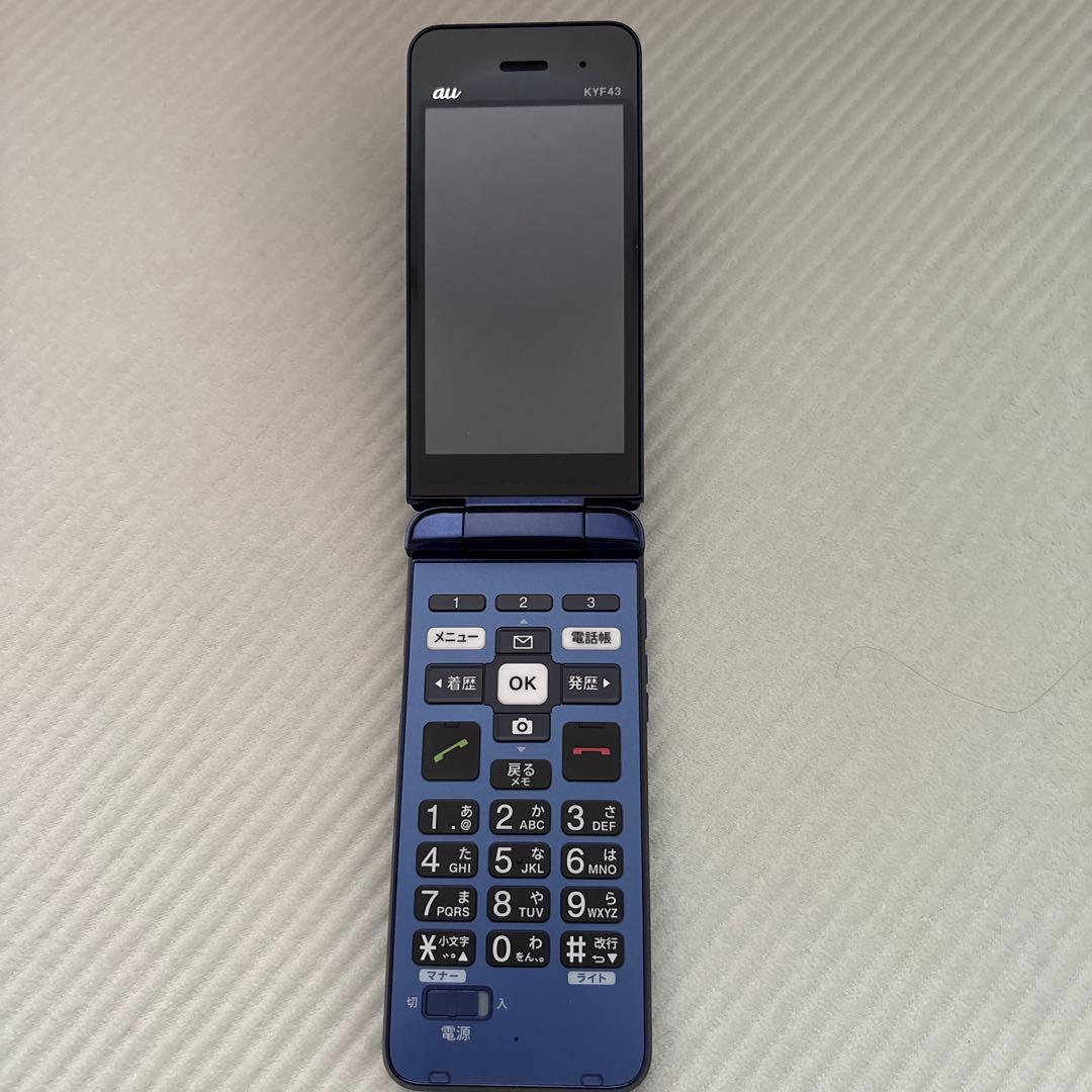 auガラケー　KYF43