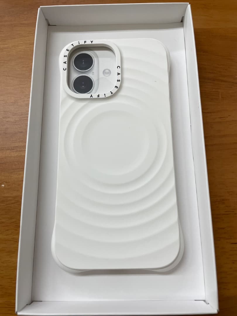 CASETiFY ウェーブ シリコン iPhone 17 Pro ケース