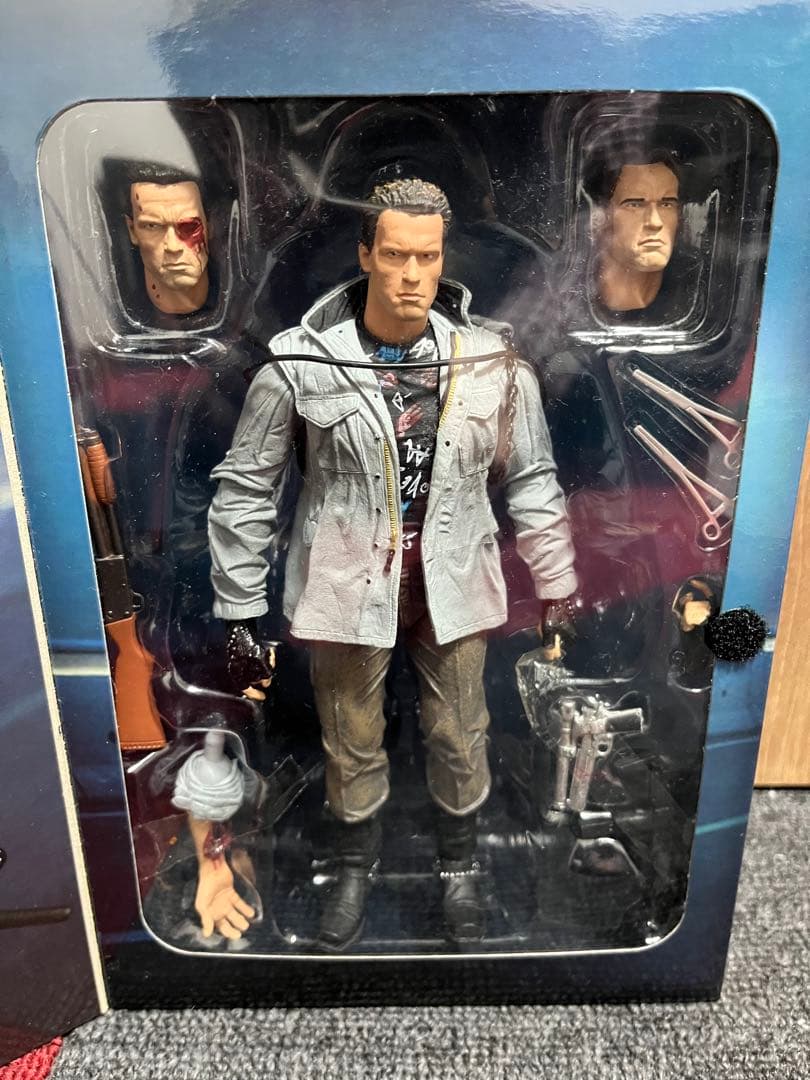 ターミネーター T-800 フィギュア