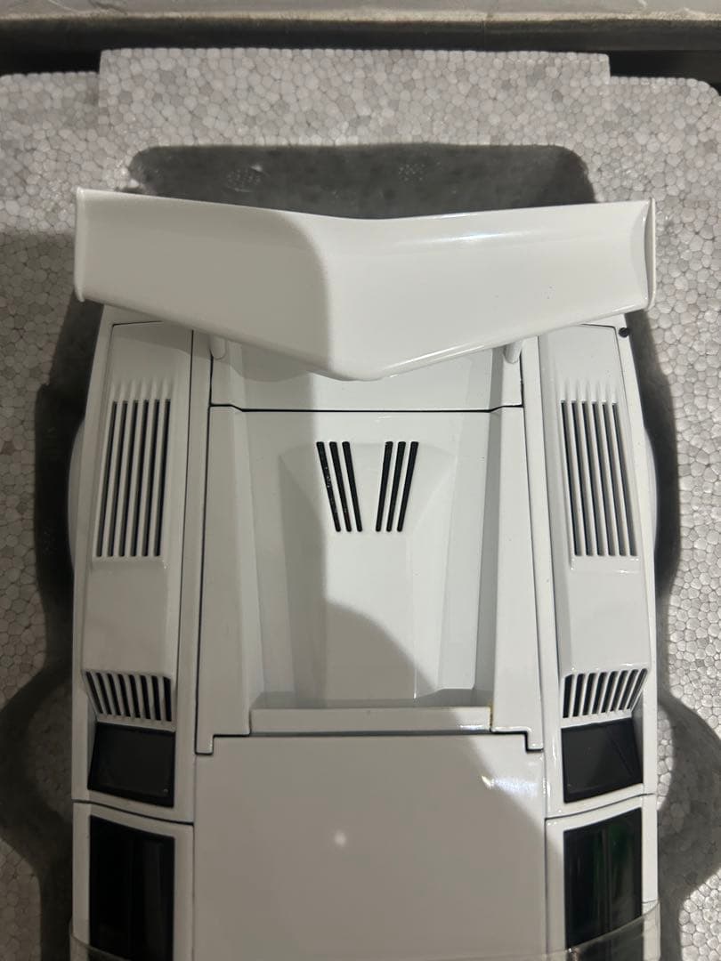 AUTOart 1/18 ランボルギーニ カウンタック アニバーサリー 25th