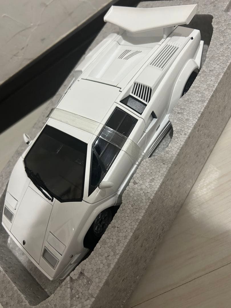 AUTOart 1/18 ランボルギーニ カウンタック アニバーサリー 25th
