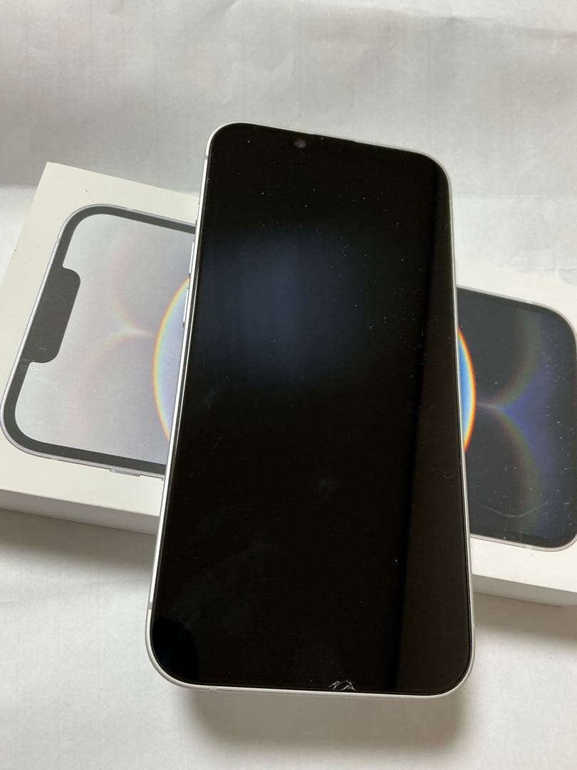 Apple iPhone 16e ホワイト 美品 箱付き AppleCare+