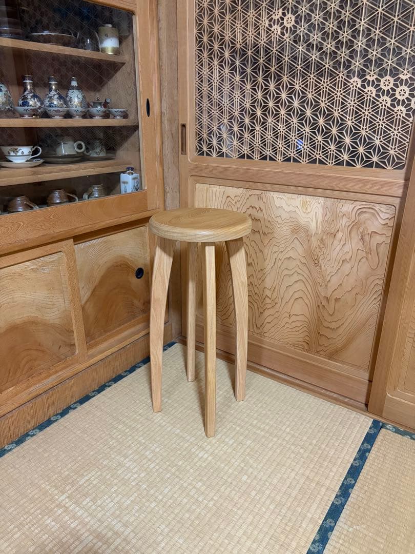 1364建具屋一筋58年のおじいちゃんの手作りスツール、イス☆けやき