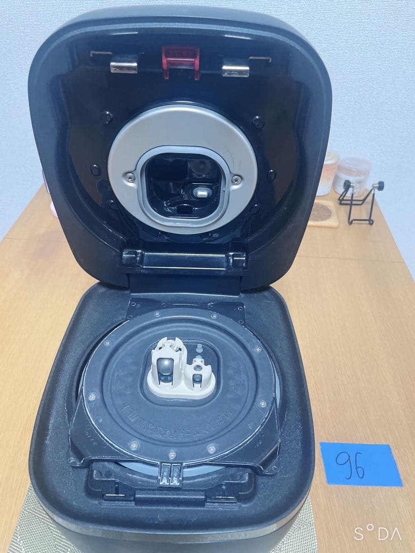 タイガー魔法瓶　TIGER　炊飯器 土鍋圧力IH式 　JPJ-A060 5.5合