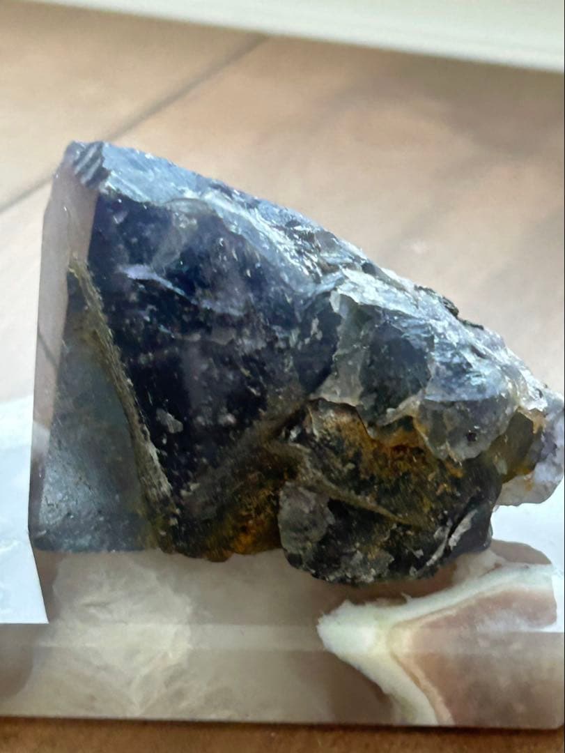 中国産｜黄金を宿すキューブ パイライト共生フローライト 121g