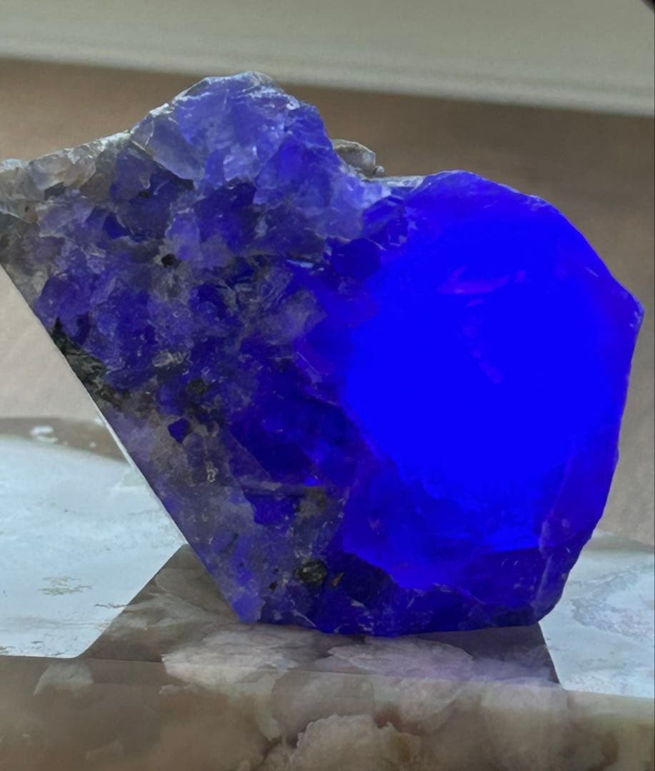 中国産｜黄金を宿すキューブ パイライト共生フローライト 121g