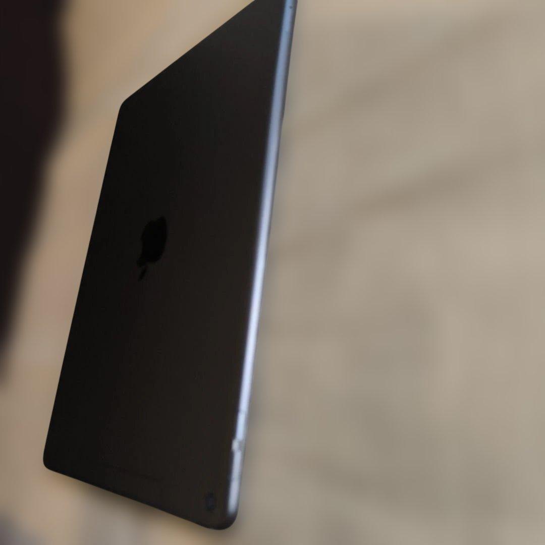 P*o様 iPad Air第3世代/64GB Wi-Fi + Cellular