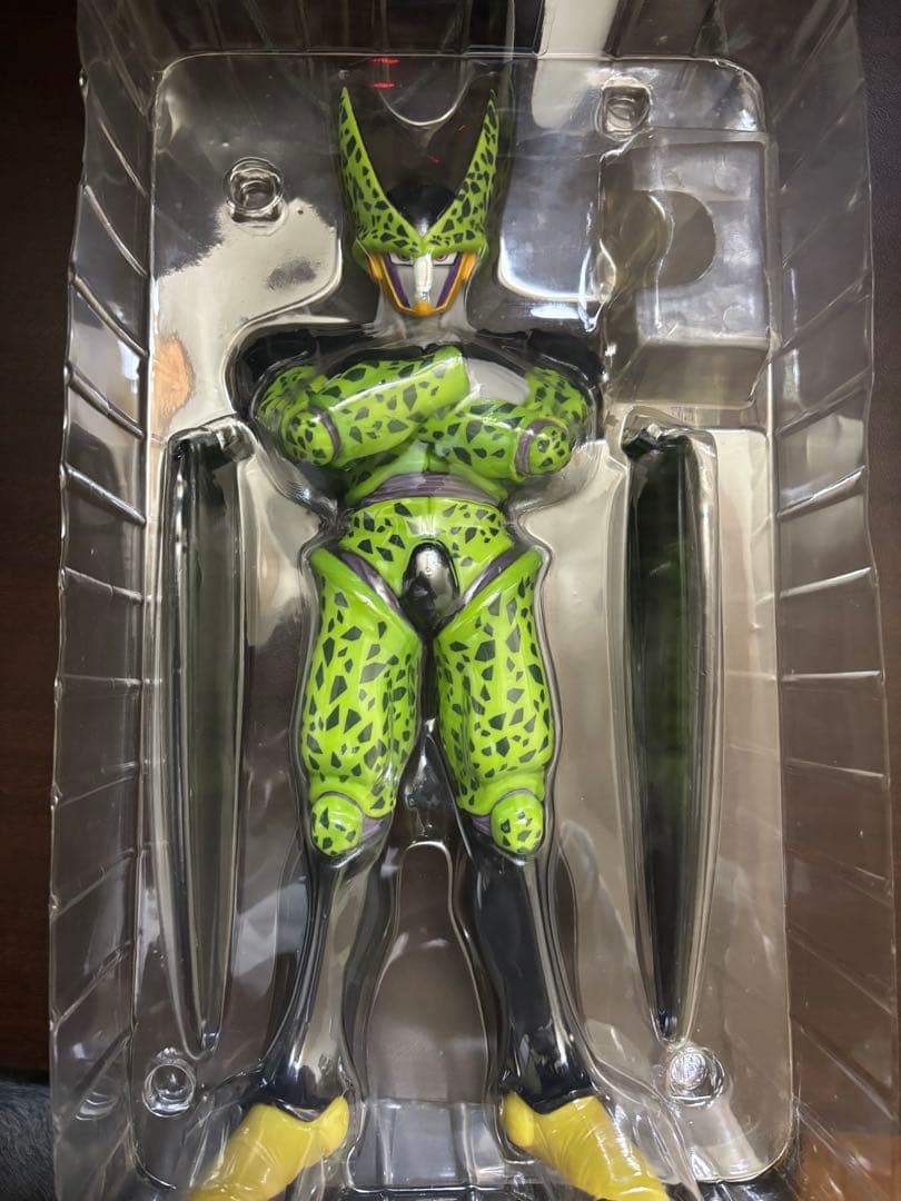 ドラゴンボール 一番くじ 完全体セル