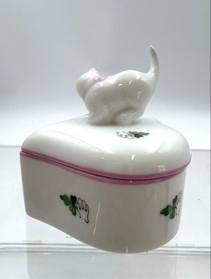 未使用保管品　ヘレンド ウィーンの薔薇　猫　ミニ小物入れ ボンボニエール　箱付