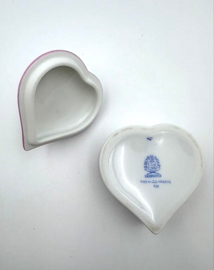 未使用保管品　ヘレンド ウィーンの薔薇　猫　ミニ小物入れ ボンボニエール　箱付