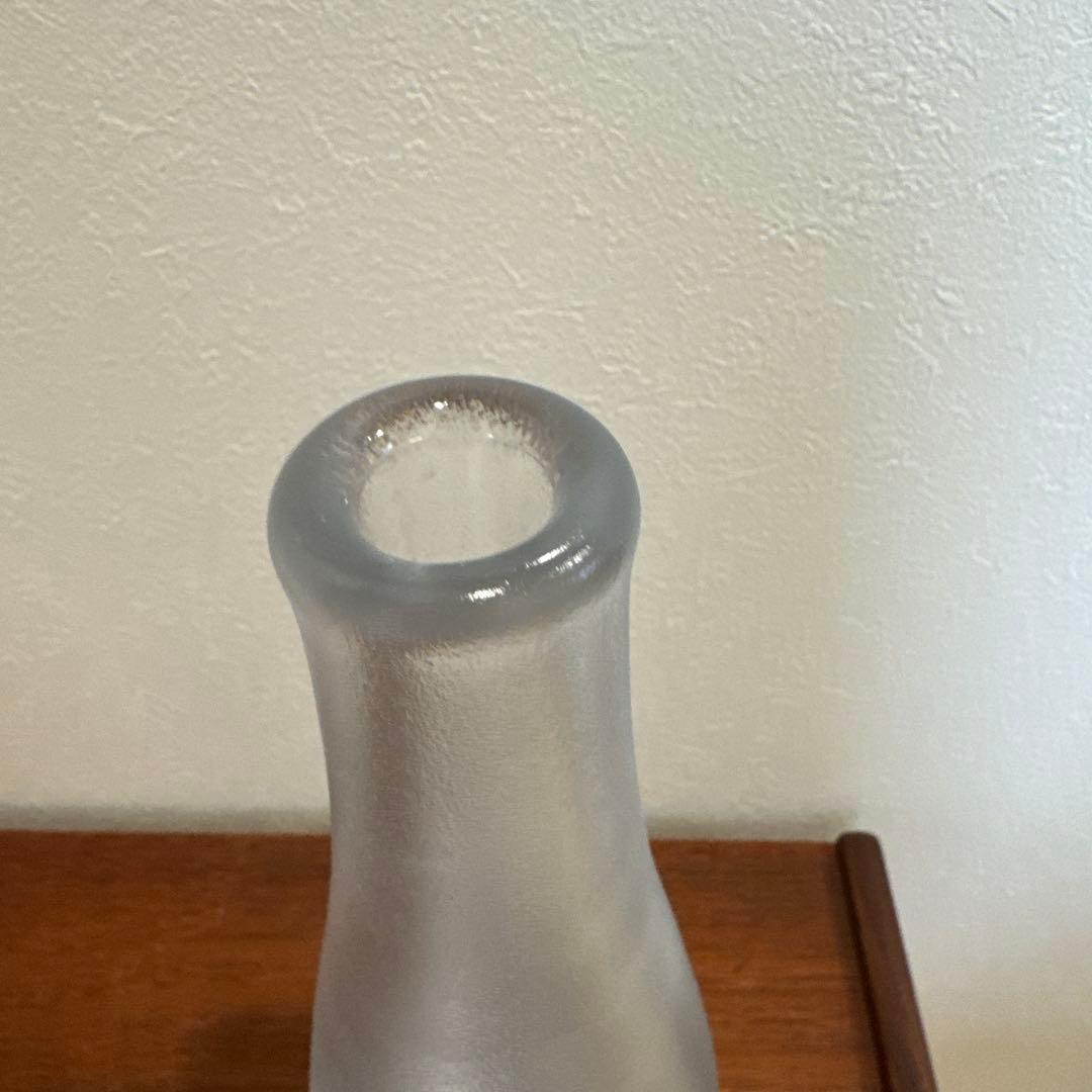 【KostaBoda】ヨーランヴァルフ　一輪挿し　フロストガラス