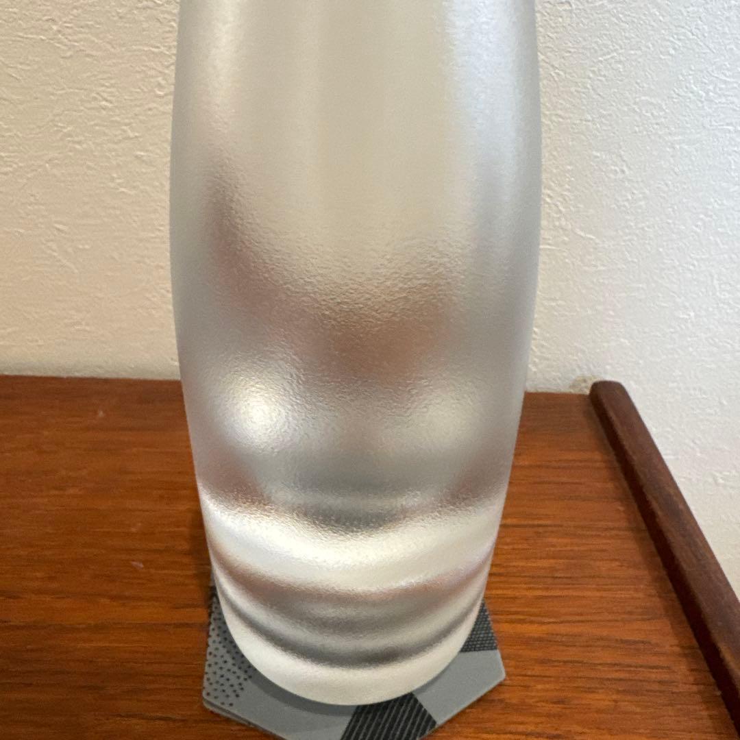 【KostaBoda】ヨーランヴァルフ　一輪挿し　フロストガラス