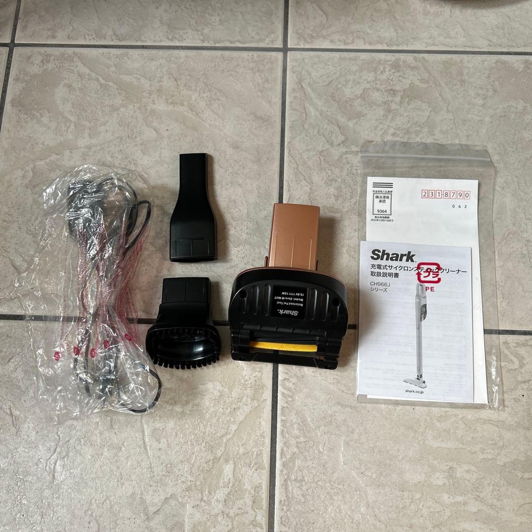 Shark スティッククリーナー ローズゴールド