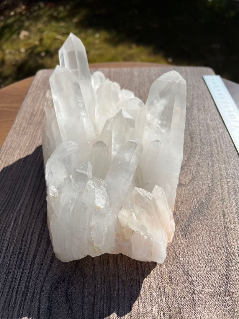 A243 マダガスカル産水晶クラスター