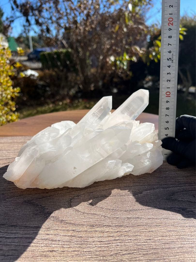 A243 マダガスカル産水晶クラスター