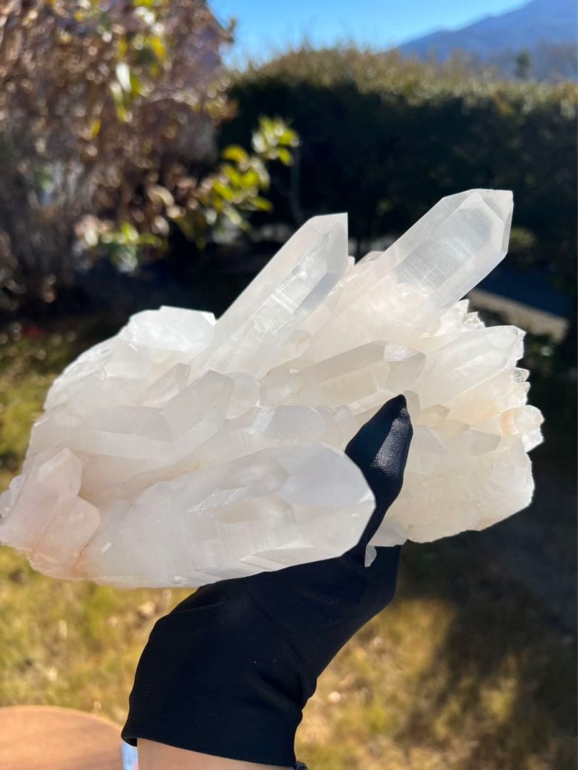 A243 マダガスカル産水晶クラスター
