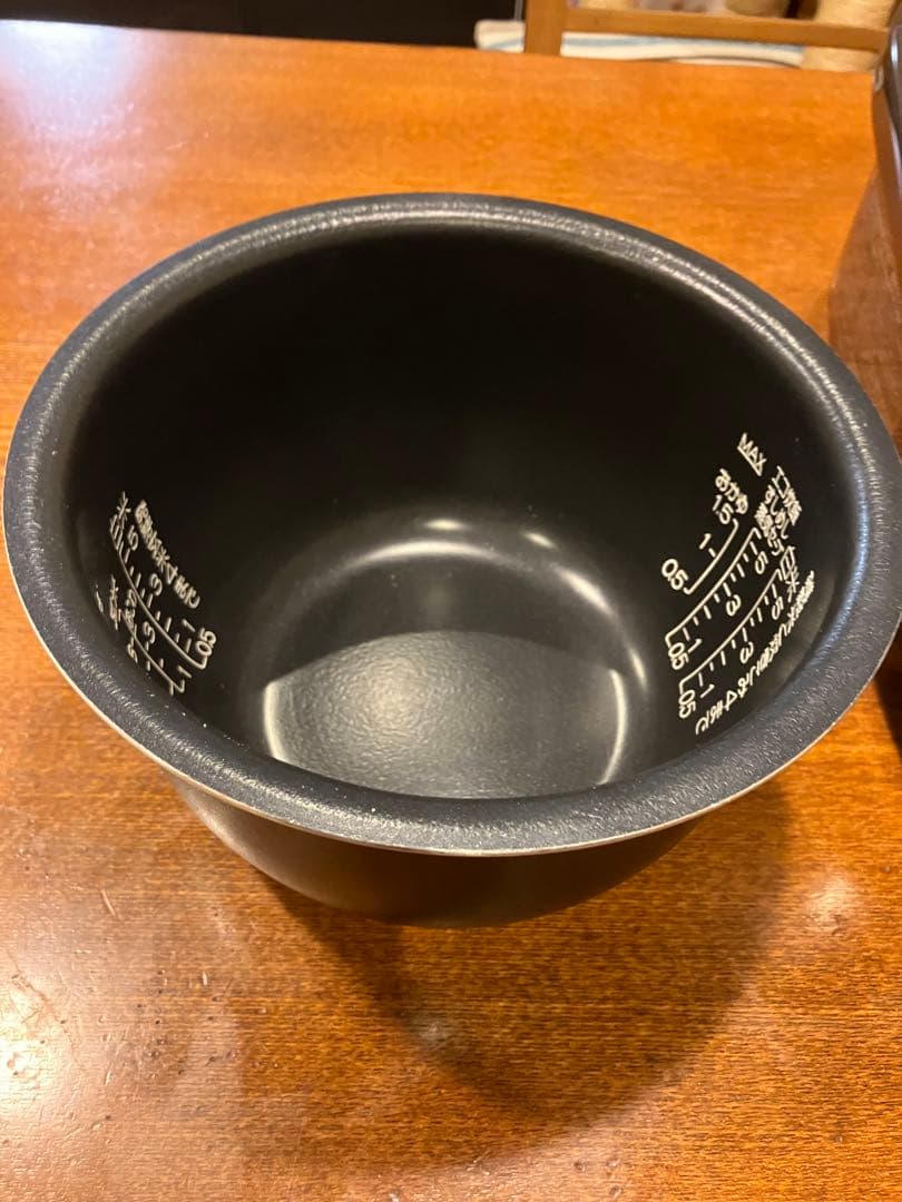 象印 炊飯器 NW-JC10 内釜交換済