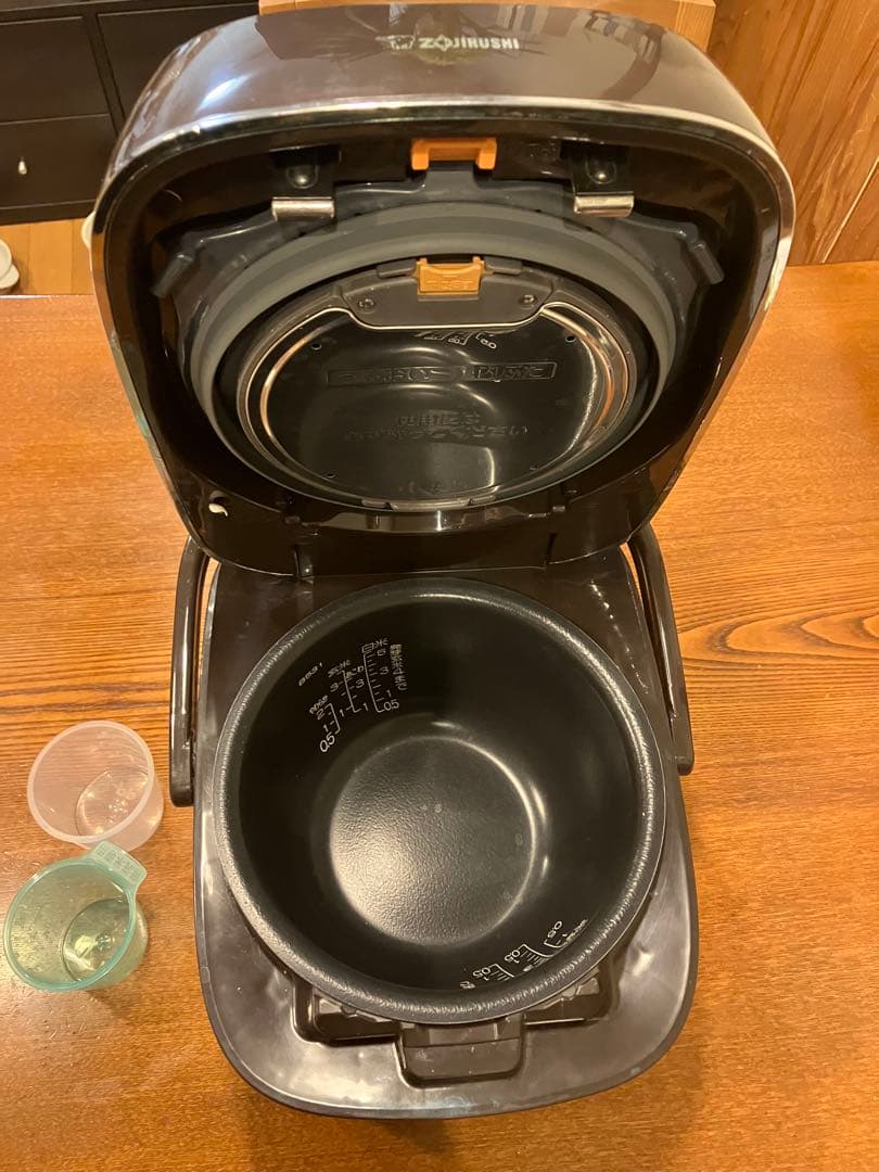 象印 炊飯器 NW-JC10 内釜交換済