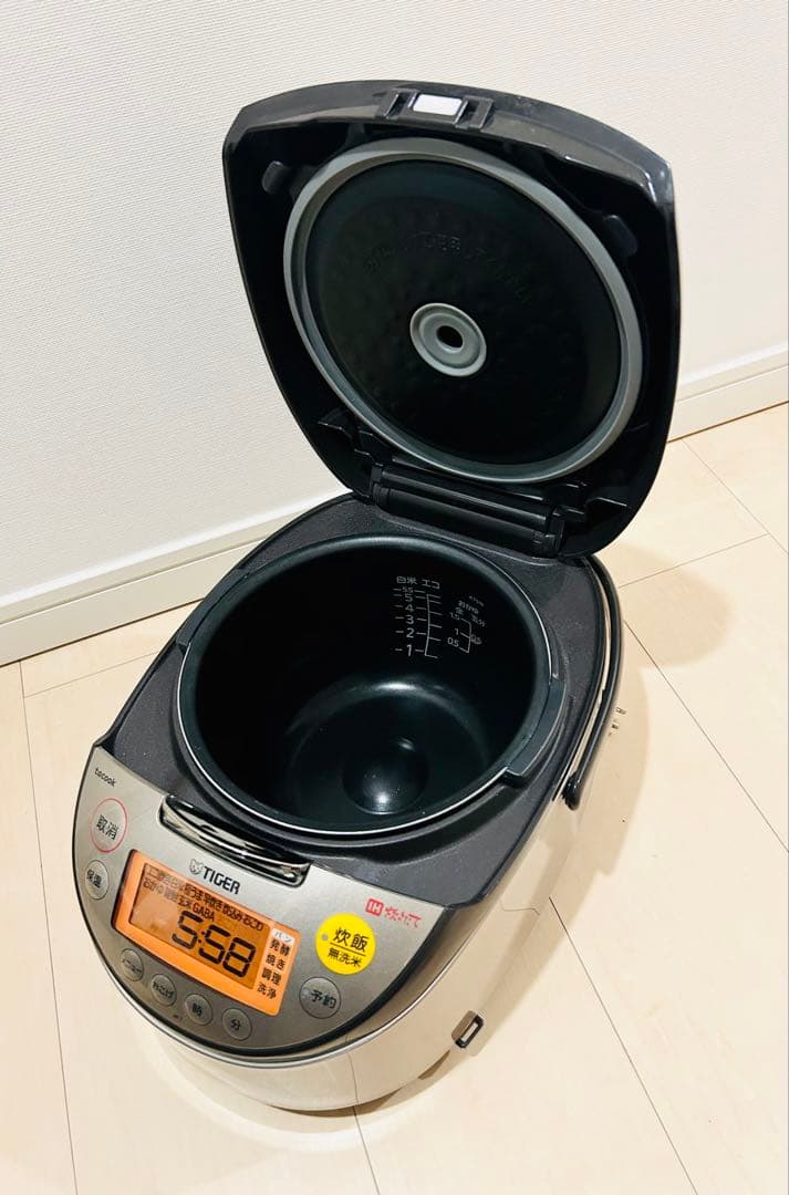 【TIGER 】タイガー IH炊飯ジャー JKT-S100ブラウンT