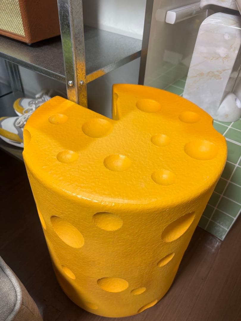 【ミッドセンチュリー・期間限定値下げ〜26日まで】チーズ型　スツール　イス