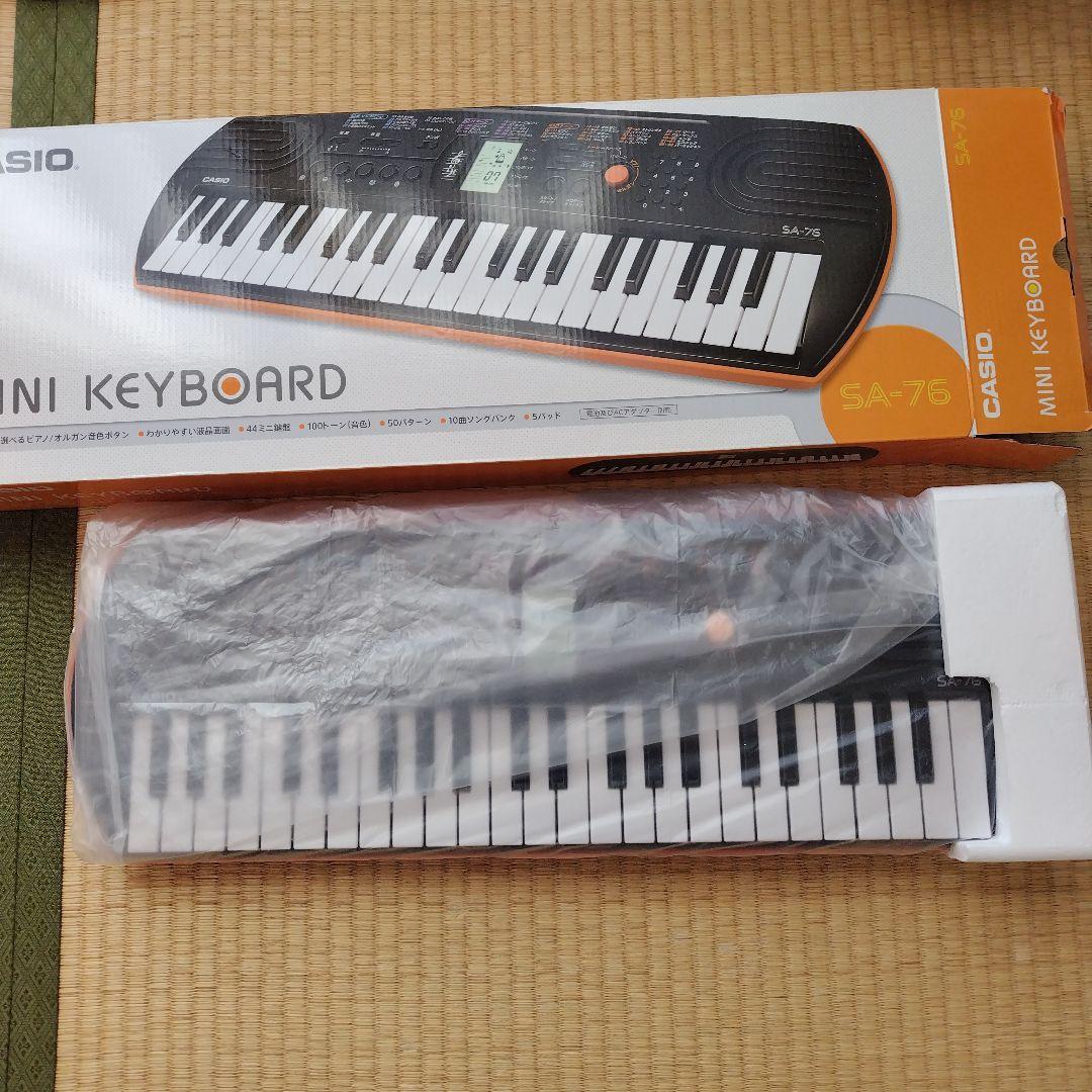 【動作確認済】CASIO SA-76 ミニキーボード ACアダプター付き