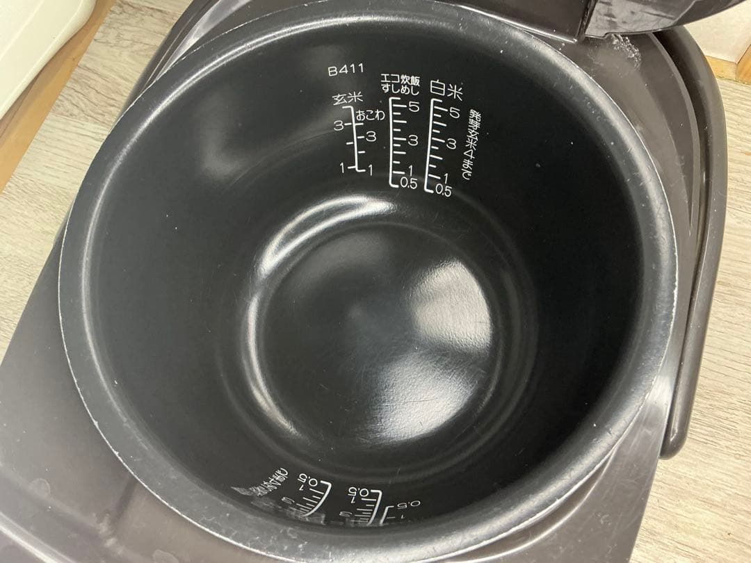 【動作確認済】象印 IH炊飯ジャー 5.5合 NP-VD10 16年製 現状品