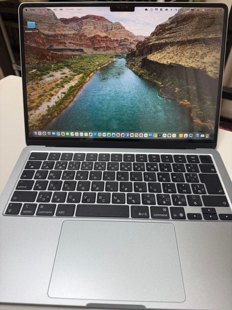 MacBook Air13インチM4 16GMメモリ256ストレージ