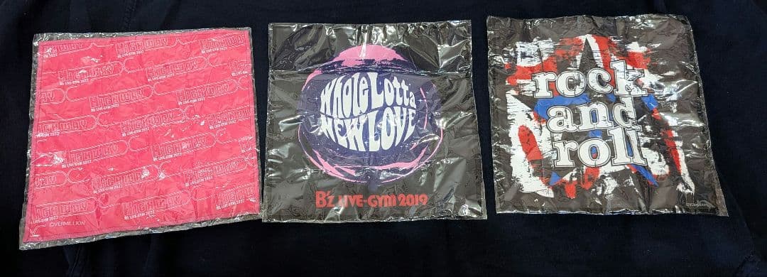 B'z ライブグッズ LIVE−GYM ガチャ17点(開催日限定グッズあり)