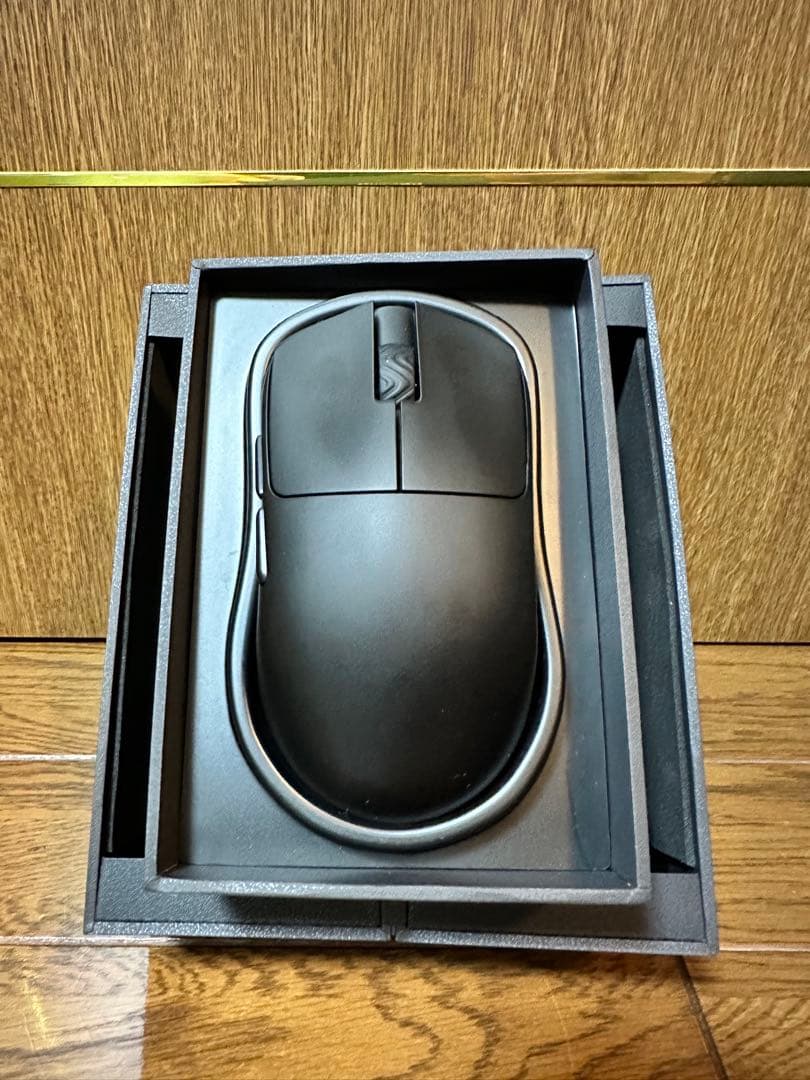 あい Schyrox V6 超軽量マウス