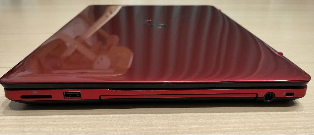 LIFEBOOK レッド 富士通 ノートパソコン Corei7 FUJITSU