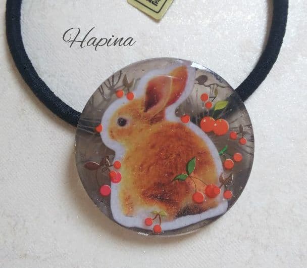 さくらんぼデザインうさぎちゃんラウンドレジンヘアゴム