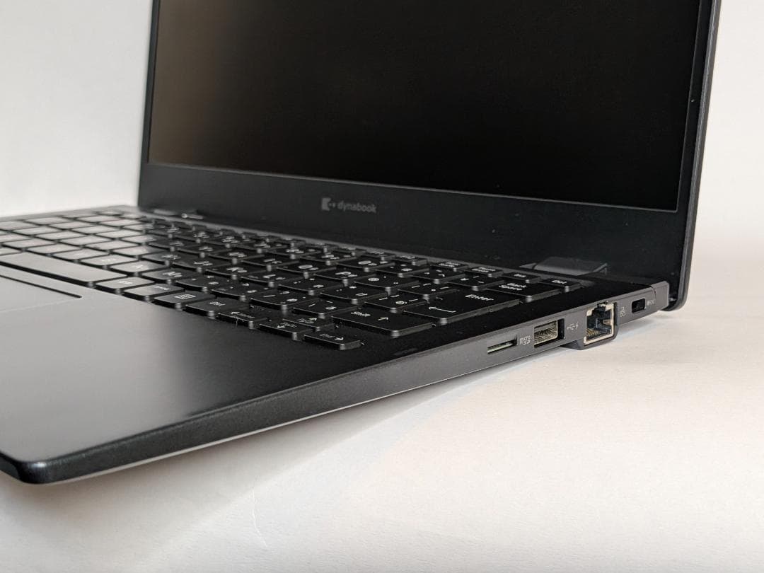【美品/整備済】第11世代Core i5 Dynabook G83/HS 186