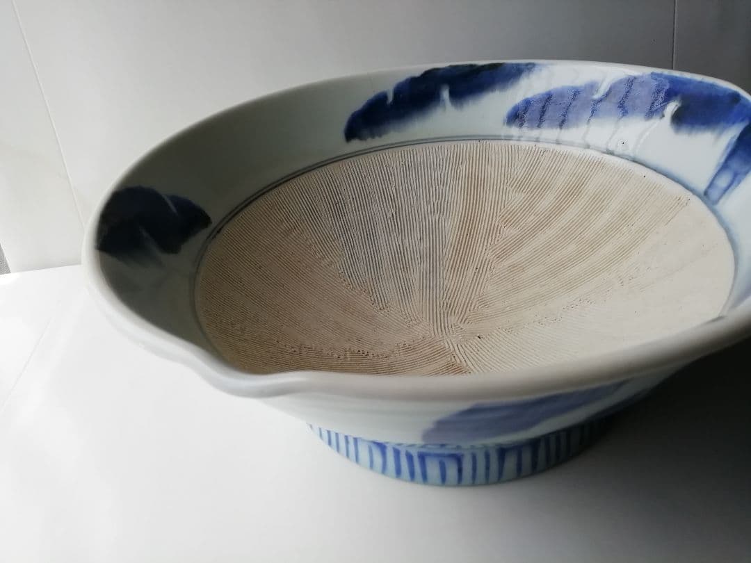 骨董のすり鉢　染付　ボウル
