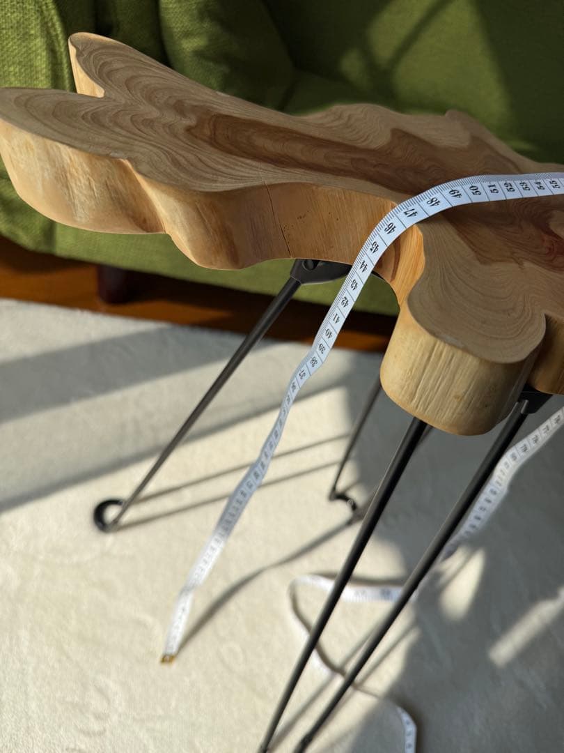 ミニ　コーヒーテーブル　サイドテーブル　一枚板(k019)一点もの