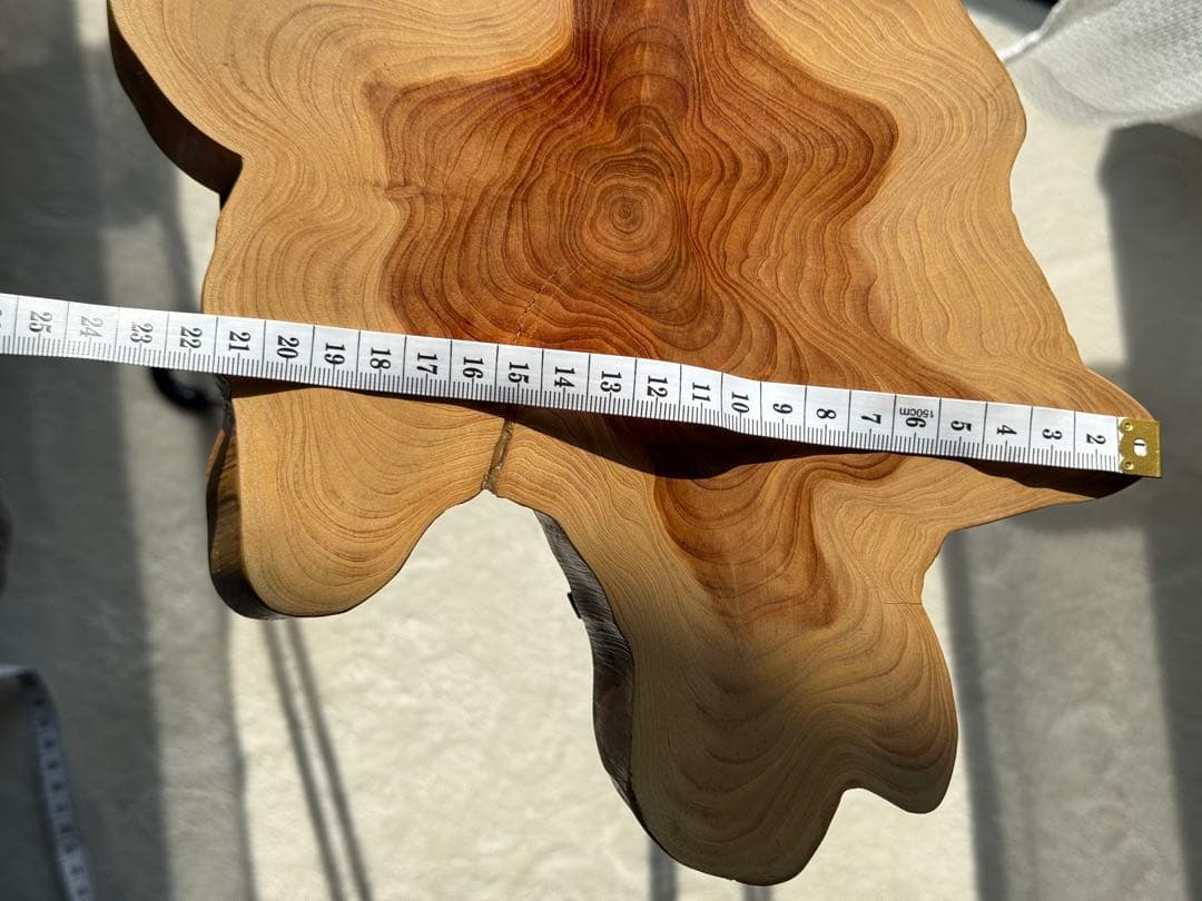 ミニ　コーヒーテーブル　サイドテーブル　一枚板(k019)一点もの