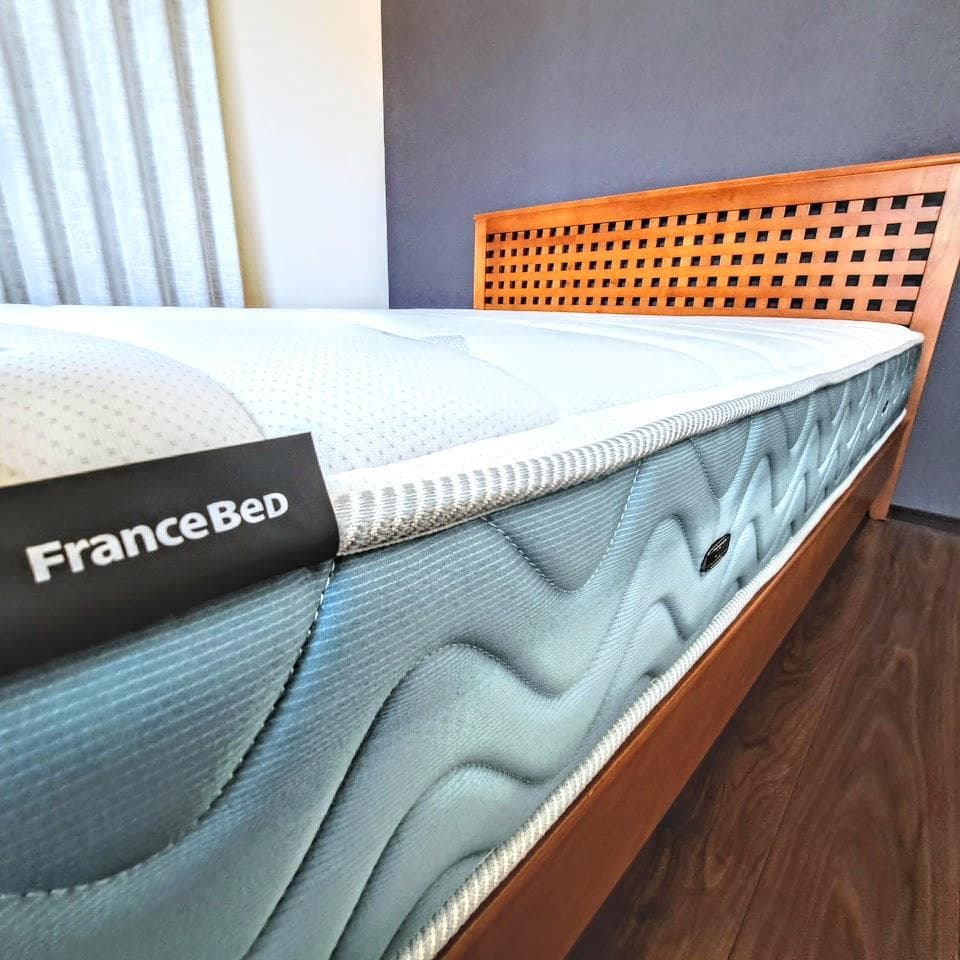 フランスベッド【新品】マットレス銀イオン除菌+イタリア製(製湾曲スノコフレーム)