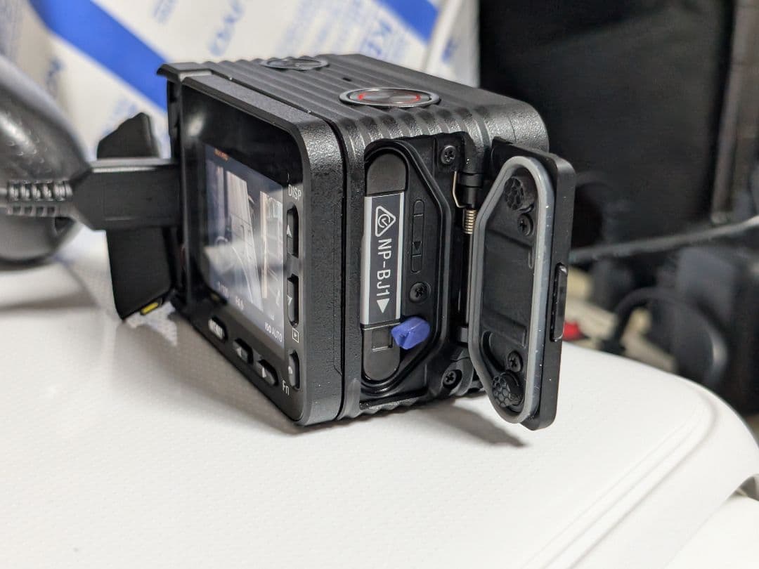 （タカ）保証期間内】SONY DSC-RX0M2 サイバーショット