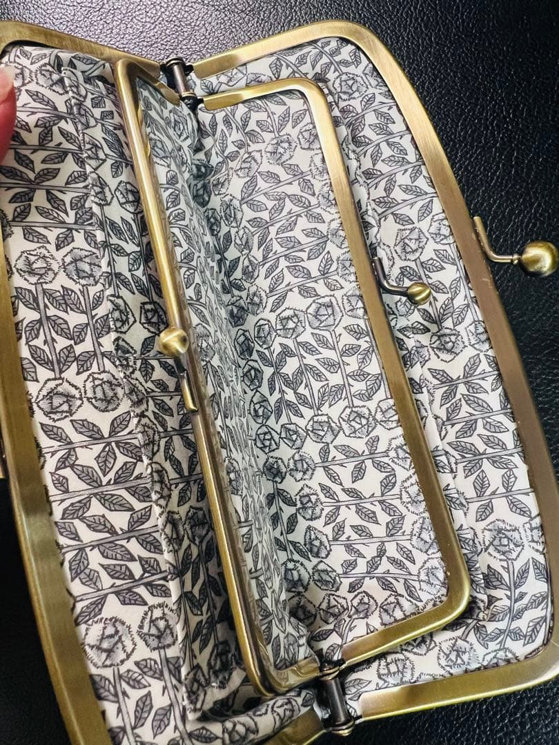 ミナペルホネン　ハンドメイド　がま口長財布