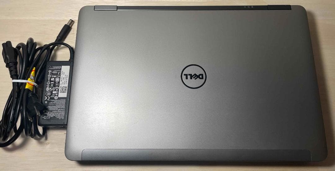 DELL Latitube 第4世代i7 メモリ12GB SSD256GB