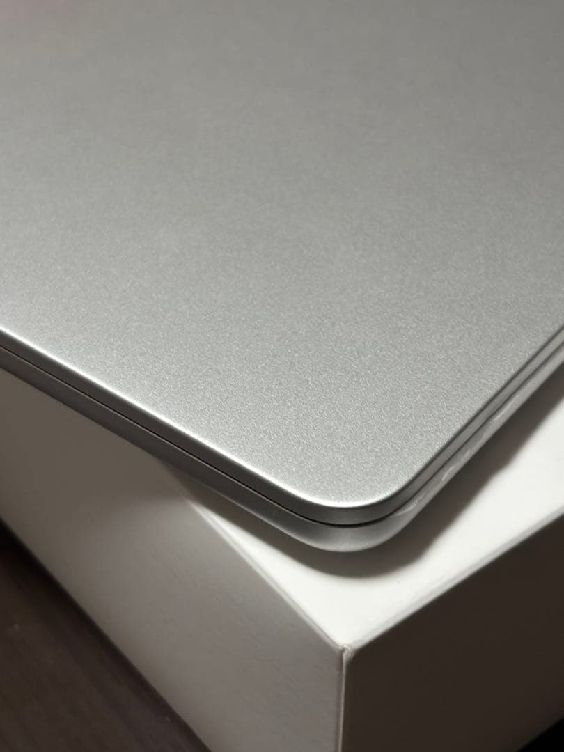 2023年MacBook air M2 15インチ16GB 512GB