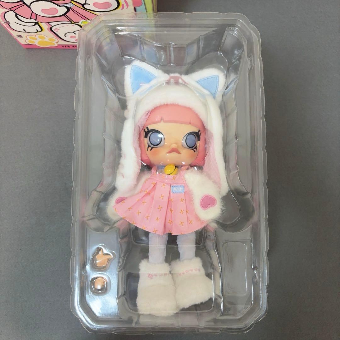 POPMART MOLLY Peekaboo 1/8 アクションフィギュア