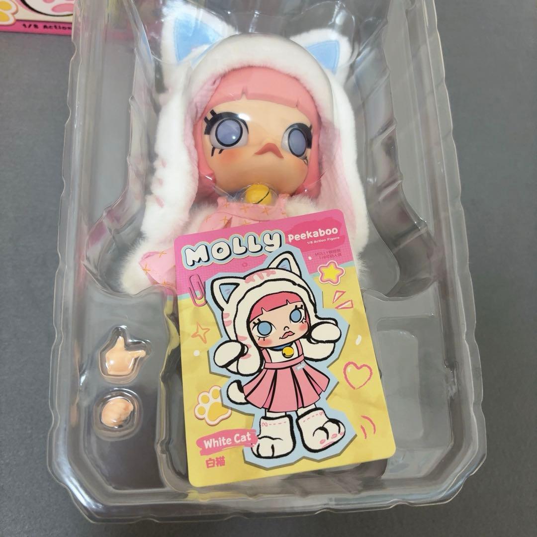POPMART MOLLY Peekaboo 1/8 アクションフィギュア