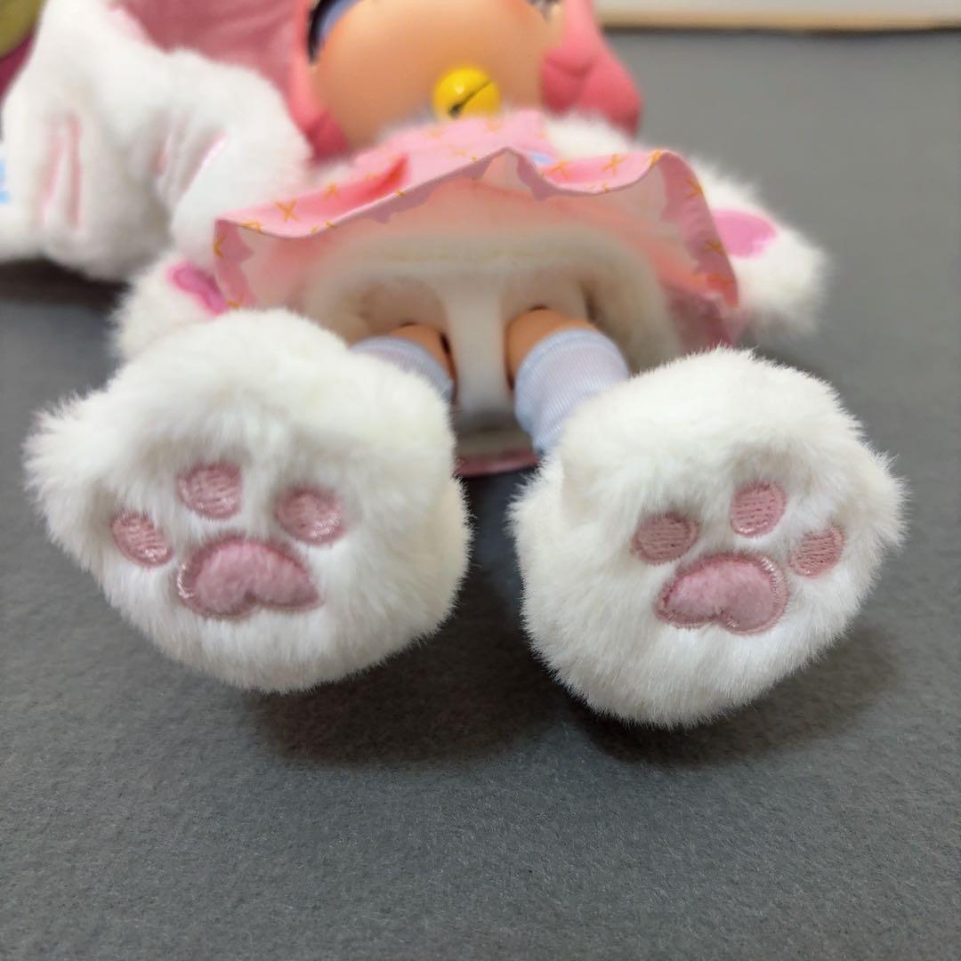 POPMART MOLLY Peekaboo 1/8 アクションフィギュア