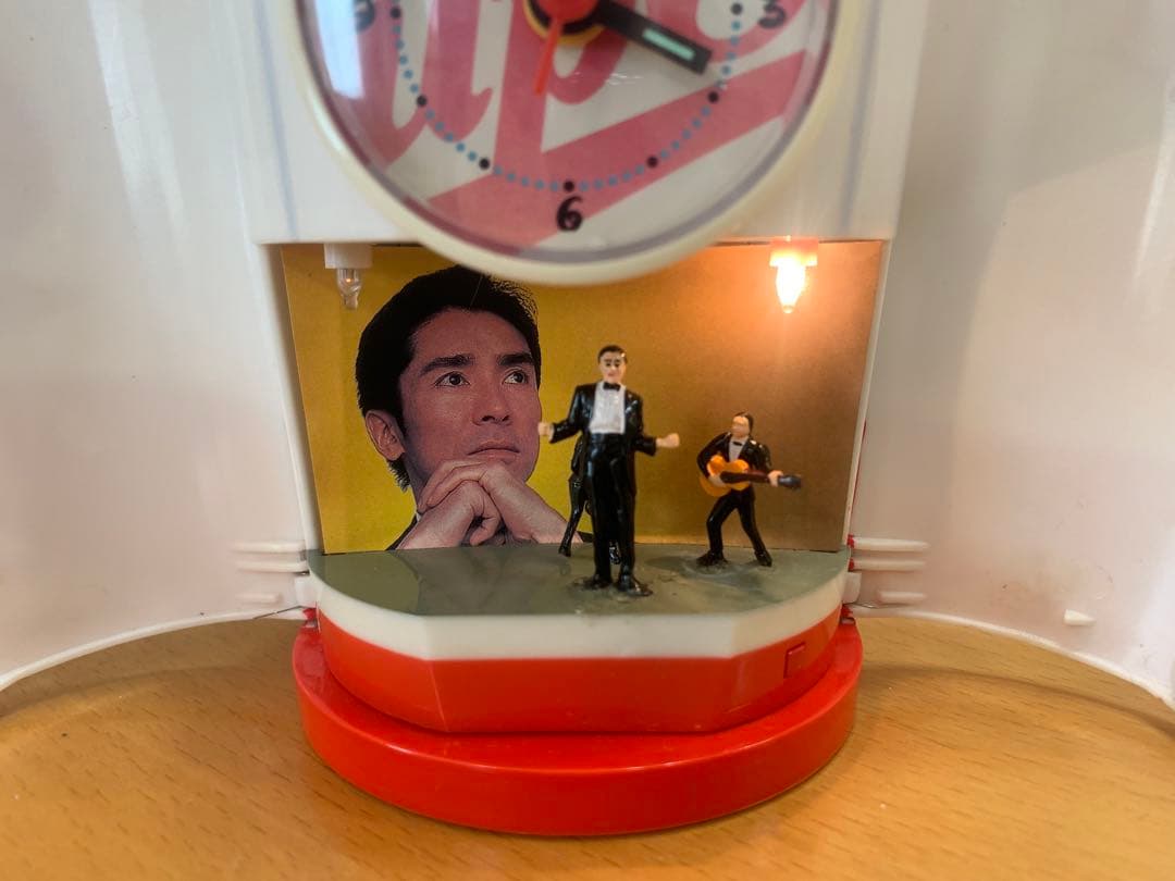 CupStar 2001 カップ型置時計　郷ひろみフィギュアと音声