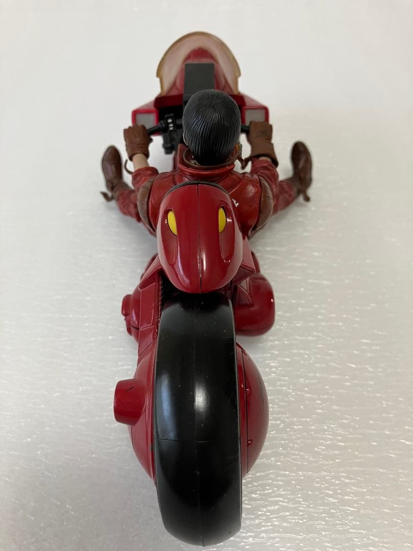 マクファーレントイズ　AKIRA 金田バイク