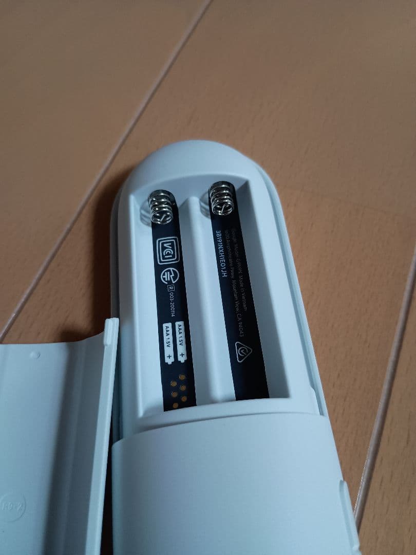 Chromecast with Google TV (HD) 本体とリモコン