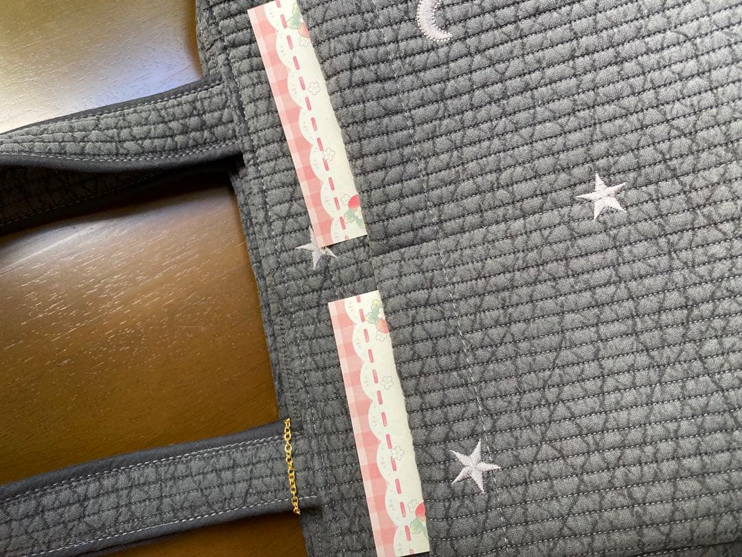 ポケットいっぱいヌビバッグ　ダークグレー×ムーンスター　ショルダーベルト付き